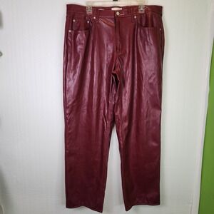 Universal Thread Womens 16R Red Faux Leather Mid Rise 90s Baggy Pants NWT